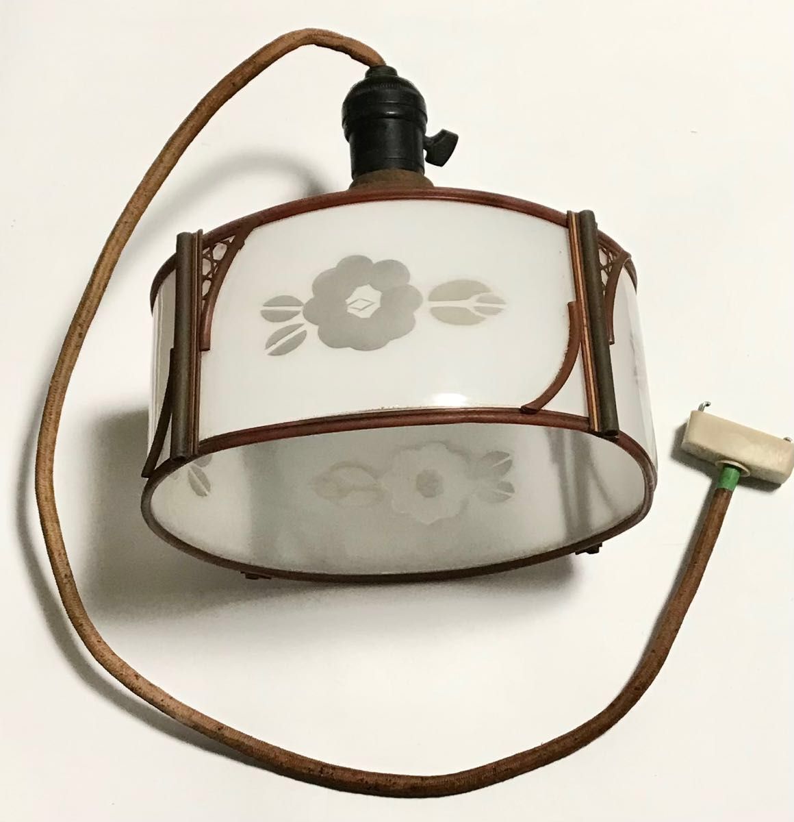 昭和 レトロ ランプシェード 照明器具 乳白色 ガラス 電傘 アンティーク 電笠 電気傘　20.5cm