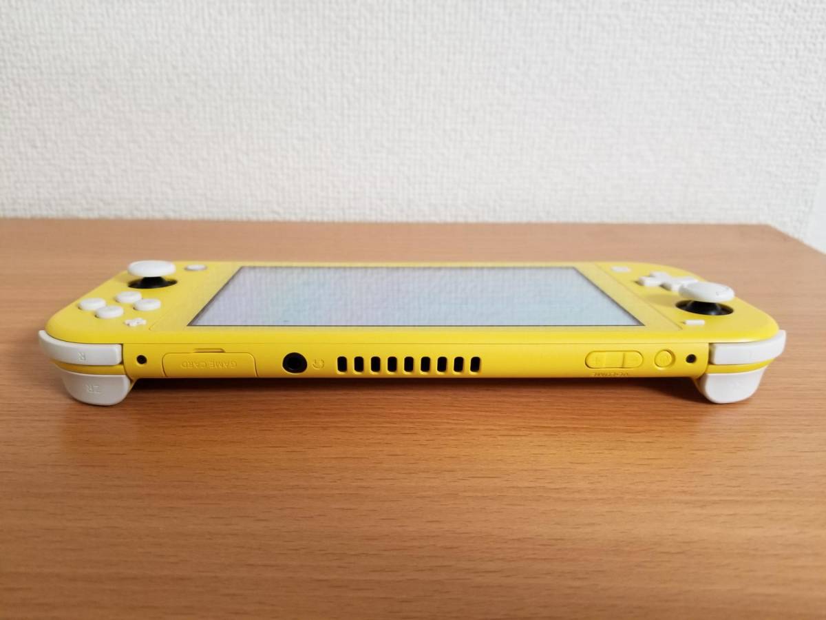 【美品】Nintendo Switch Lite イエロー HDH-001 任天堂スイッチライト_画像4