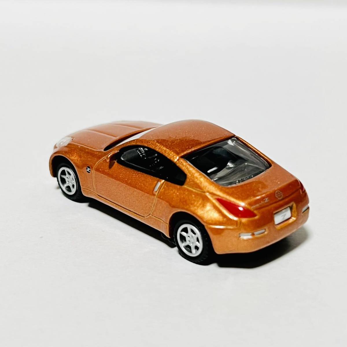 EPOCH Capsule M Tec series 2 (1/72 scale ) / Nissan Fairlady Z (Z33)[ orange ]