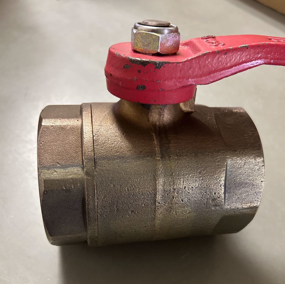 [ unused storage goods ] kitzkitsu65A 400 type ball valve(bulb) T ball yellow copper 2 1/2.R-1