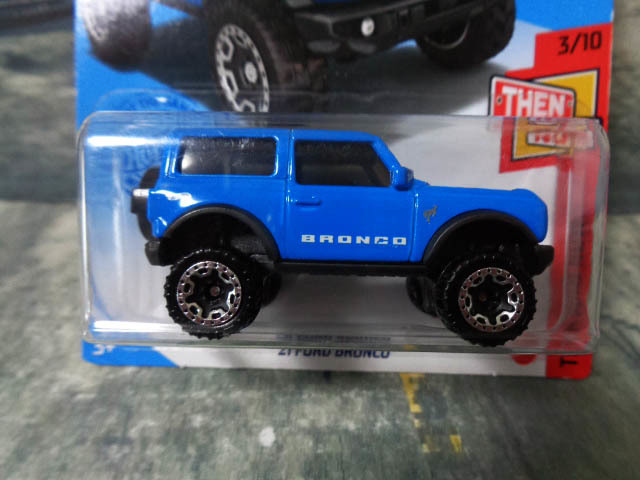 HotWheels '21 FORD BRONCO　　ホットウィール 2021 フォード ブロンコ 　　///(038)_画像2