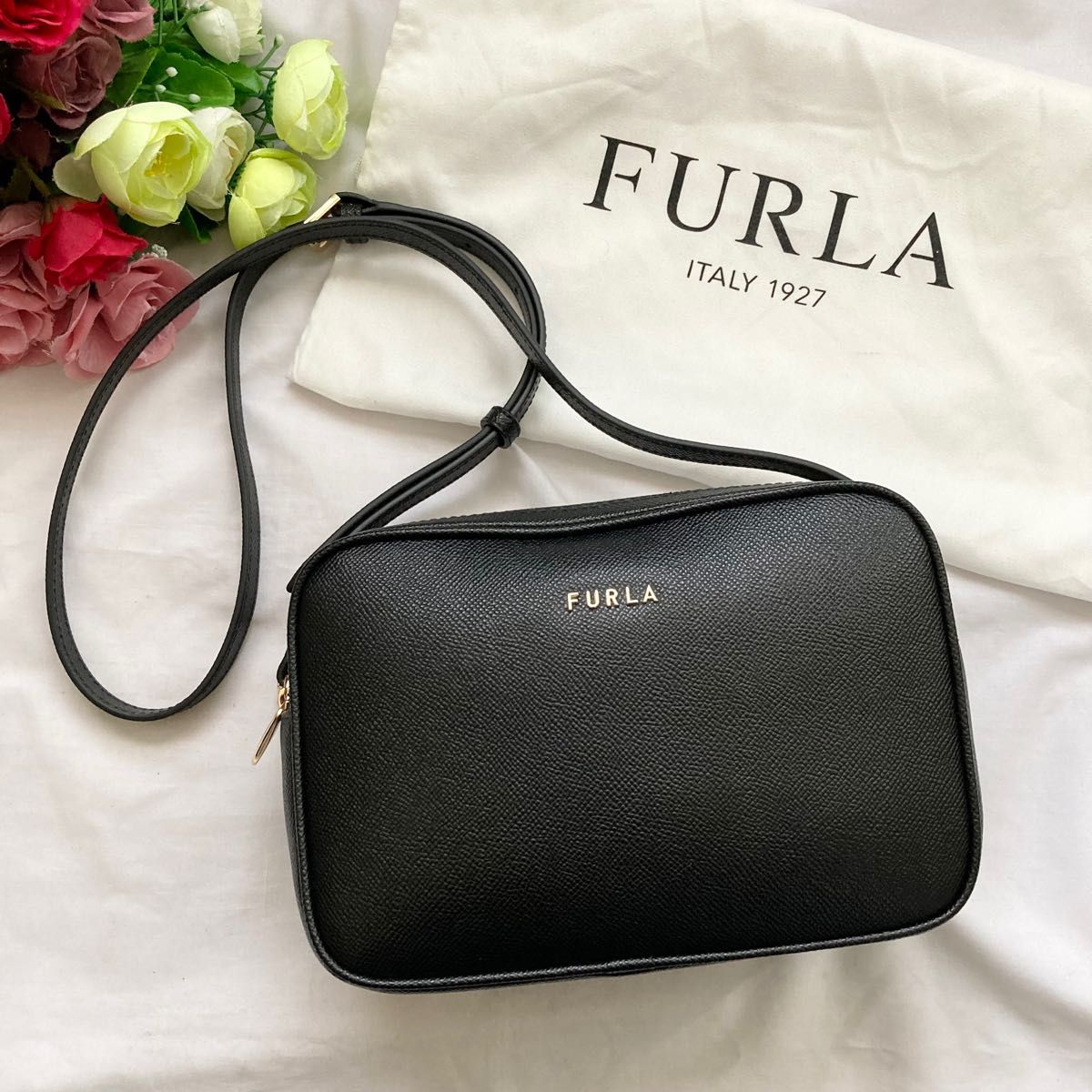 【極美品】希少 FURLA フルラ ショルダーバッグ レザー ブラック ボックス