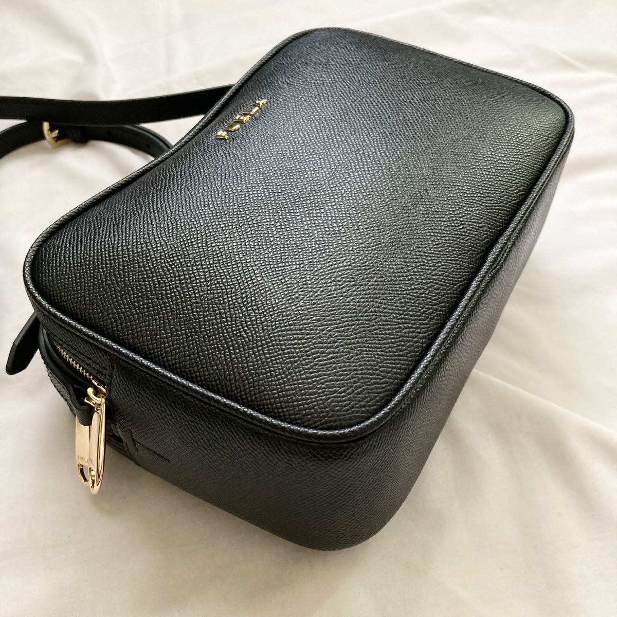 【極美品】希少 FURLA フルラ ショルダーバッグ レザー ブラック ボックス