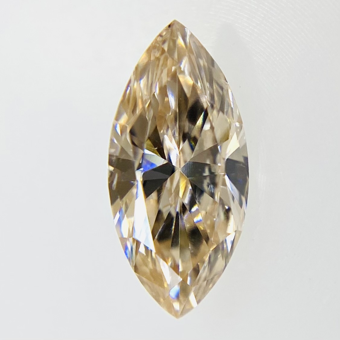 保存版】 FANCY LIGHT PINKISH BROWN 0.38ct MQ/RT2106/GIA