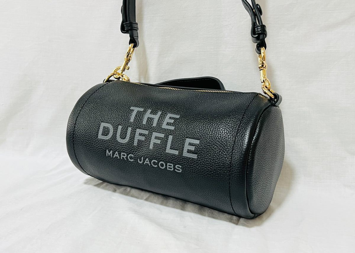 2023新作 MARC JACOBS ザ レザー ダッフル バッグ ブラック ショルダー