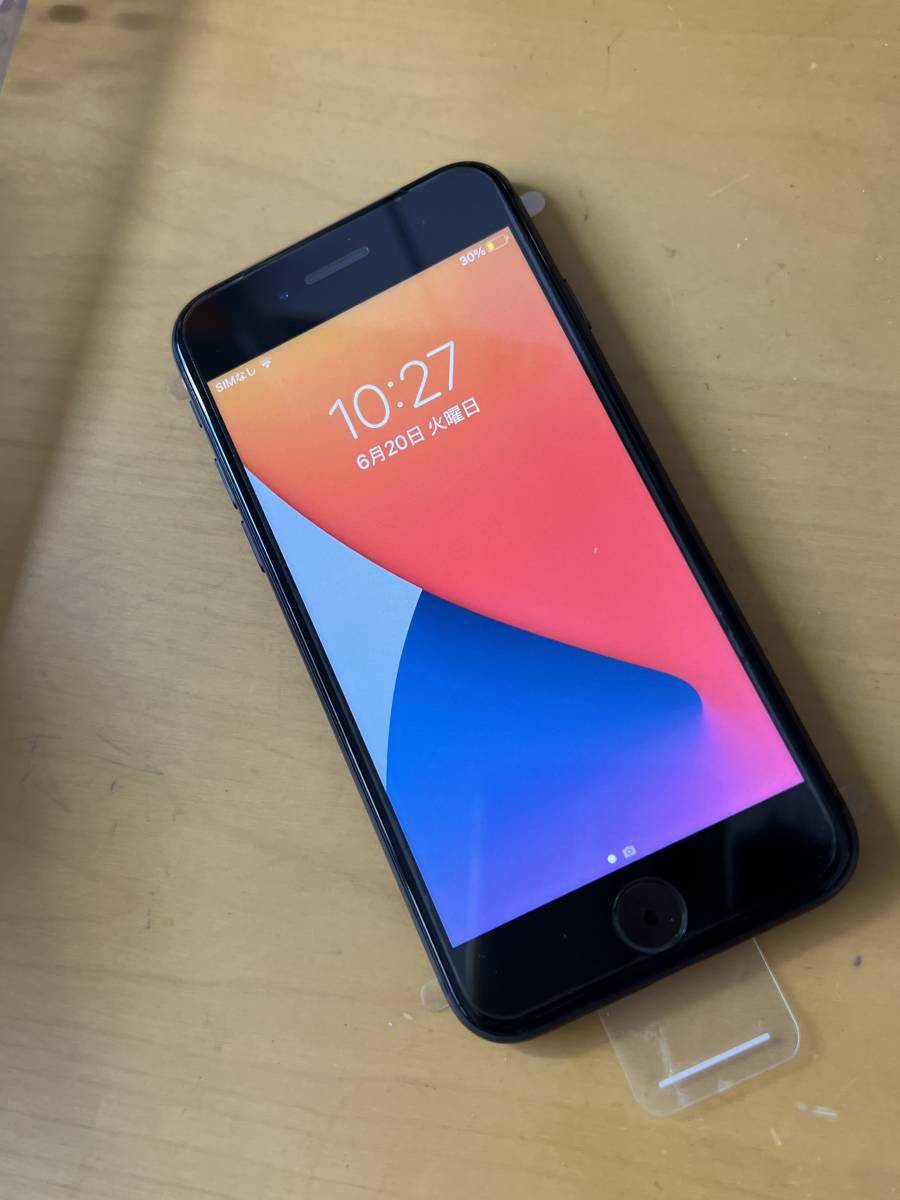 新品 未使用 国内SIMフリー Apple iPhone8 64GB スペースグレー A1906