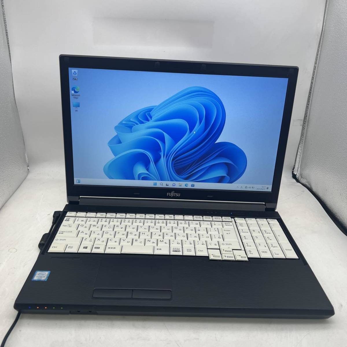 雑誌で紹介された office2019/Win11/富士通/A576/N/第6世代 Core 320GB