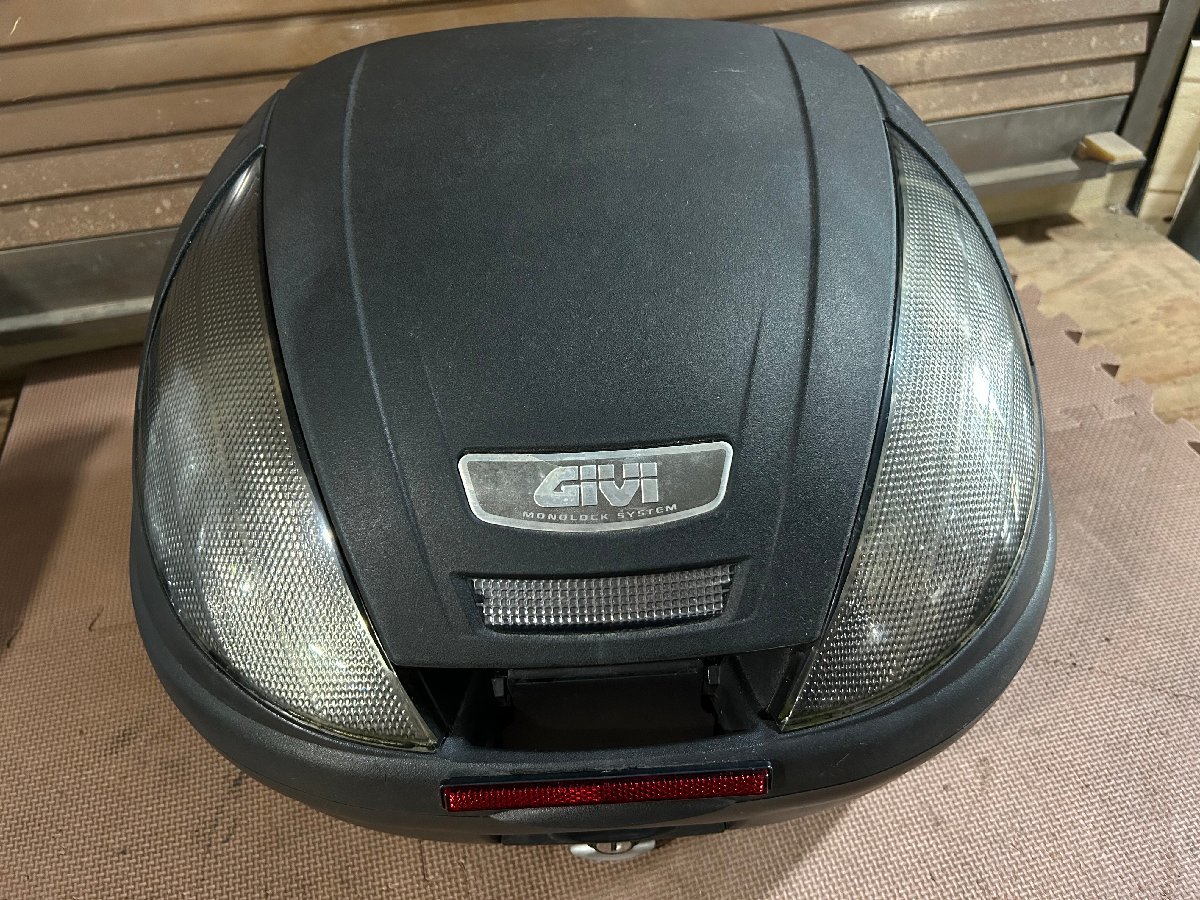 GIVI задний бардачок E370