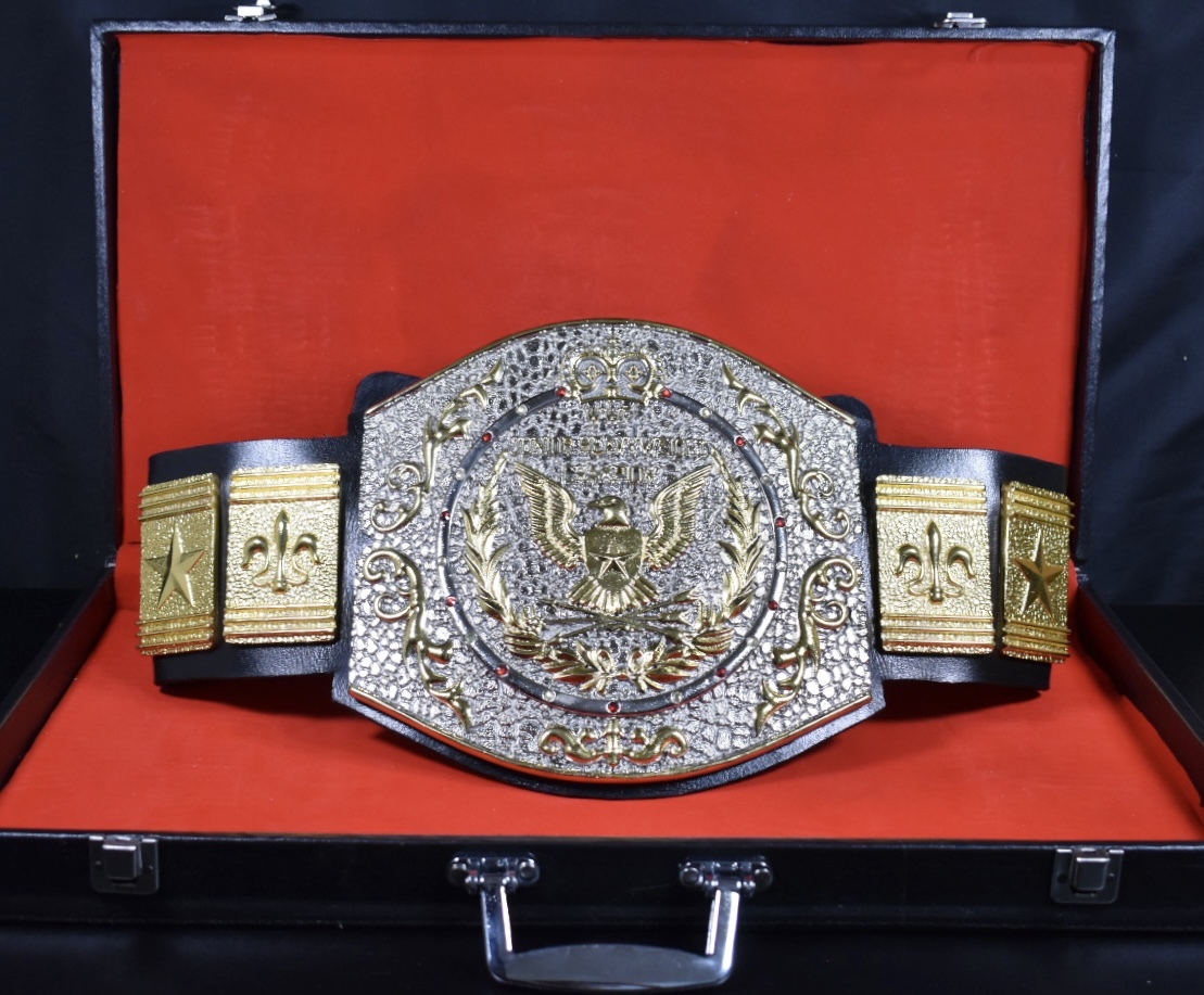 重厚感抜群 WWF 世界ジュニアヘビー級チャンピオンベルト Junior