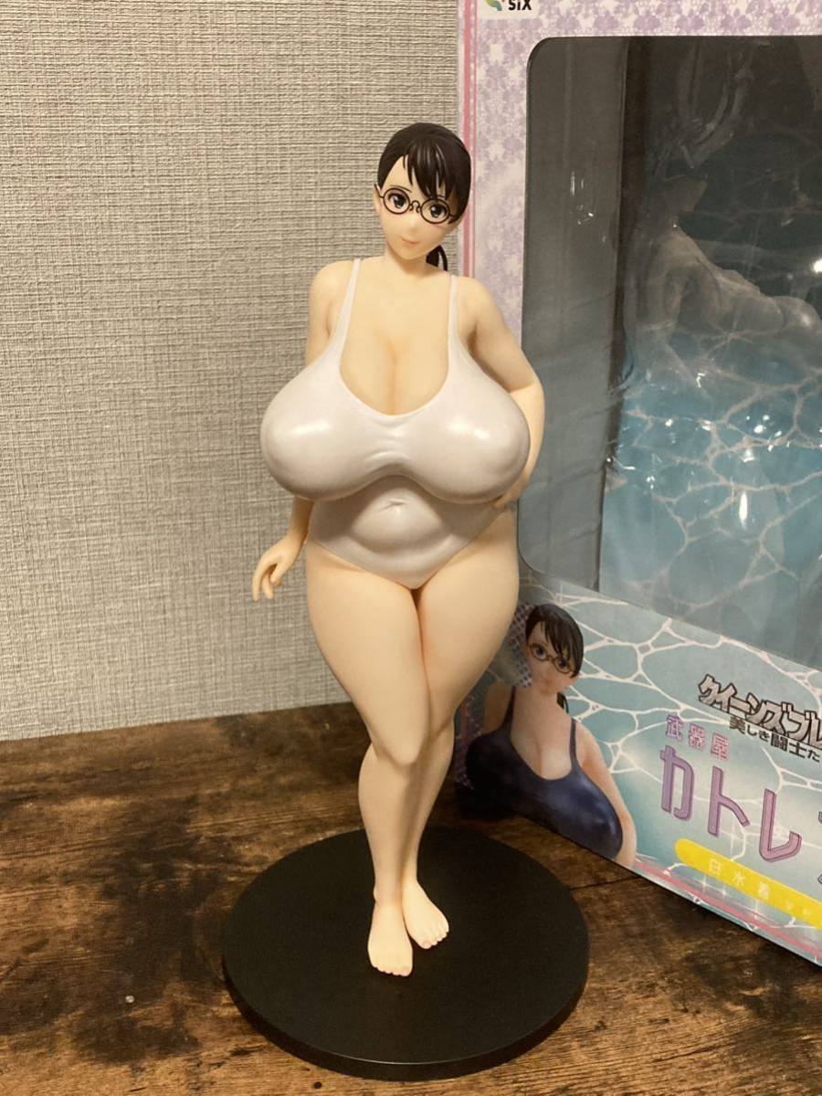 クイーンズブレイド 美しき闘士たち 武器屋カトレア 白水着ver. 1/7