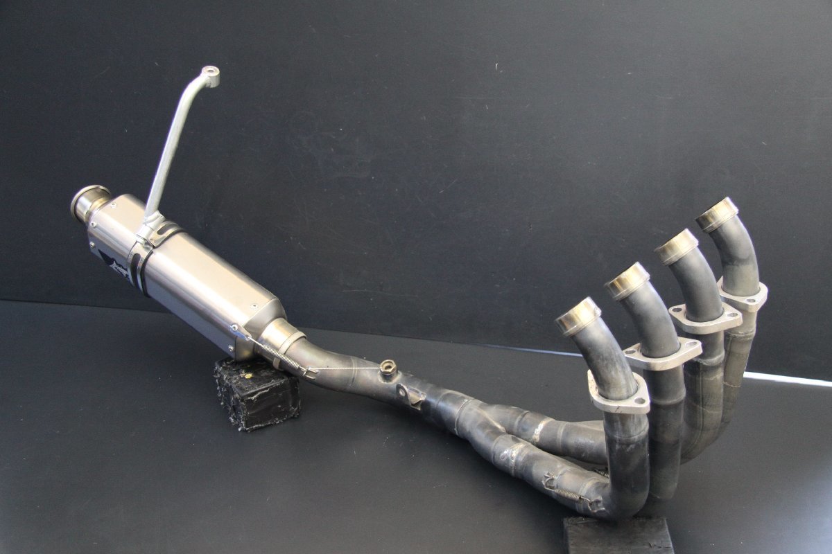 GSX-R600 K6/K7 社外チタンレーシングマフラー DOGFISH製サイレンサー