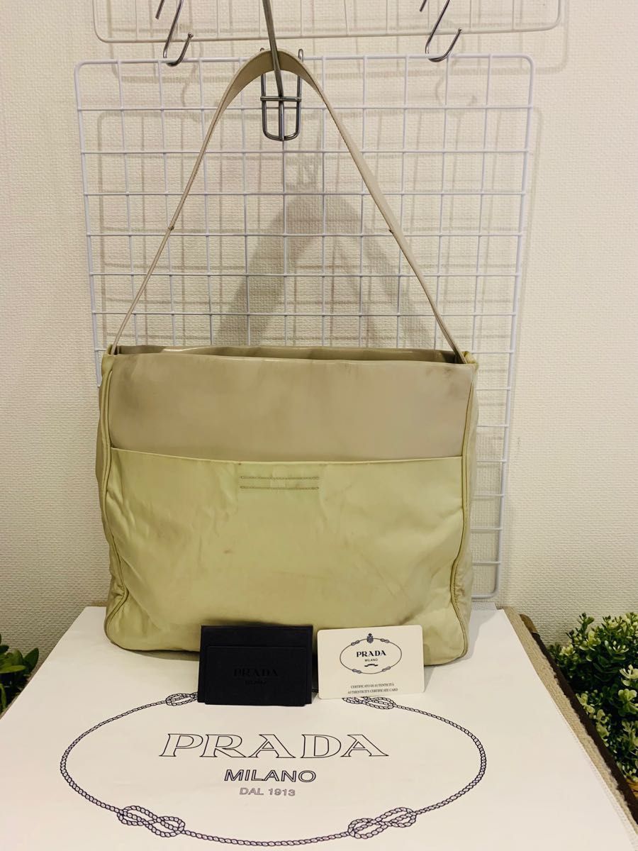 週末セール【ギャランティカード付き】PRADA プラダ トートバッグ