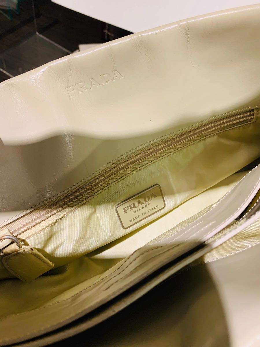 週末セール【ギャランティカード付き】PRADA プラダ トートバッグ