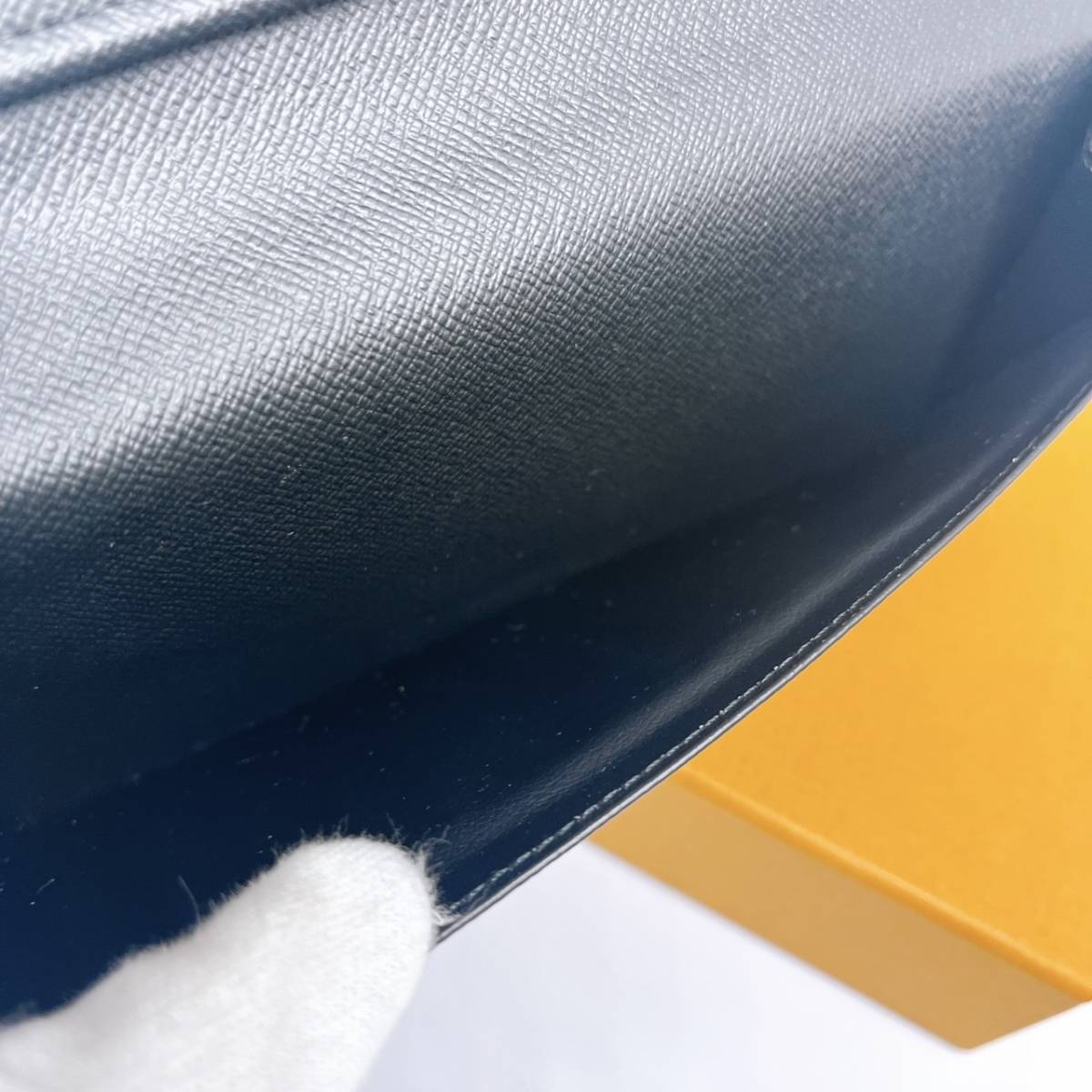 極美品 】ルイヴィトン ヴェルティカル エクリプス M62295 RFID