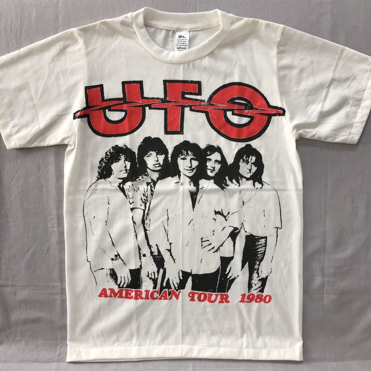 バンドTシャツ ユーフォ（UFO) 新品 Lの画像1