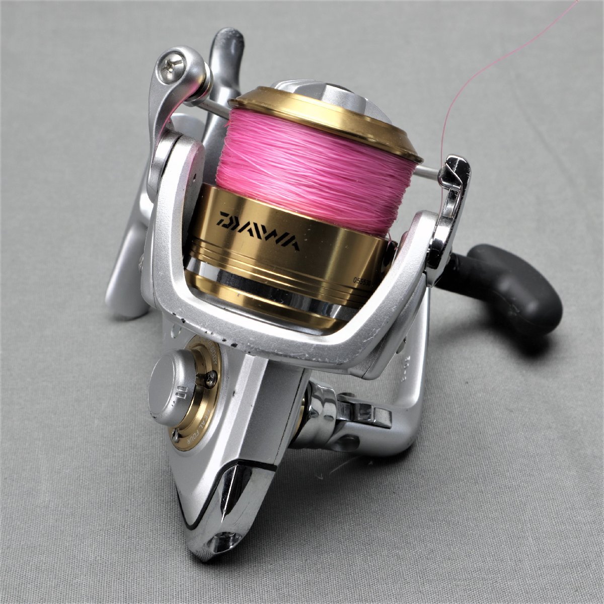 得価国産 DAIWA - 新品 ダイワ(Daiwa) スピニングリール 16 トライソ