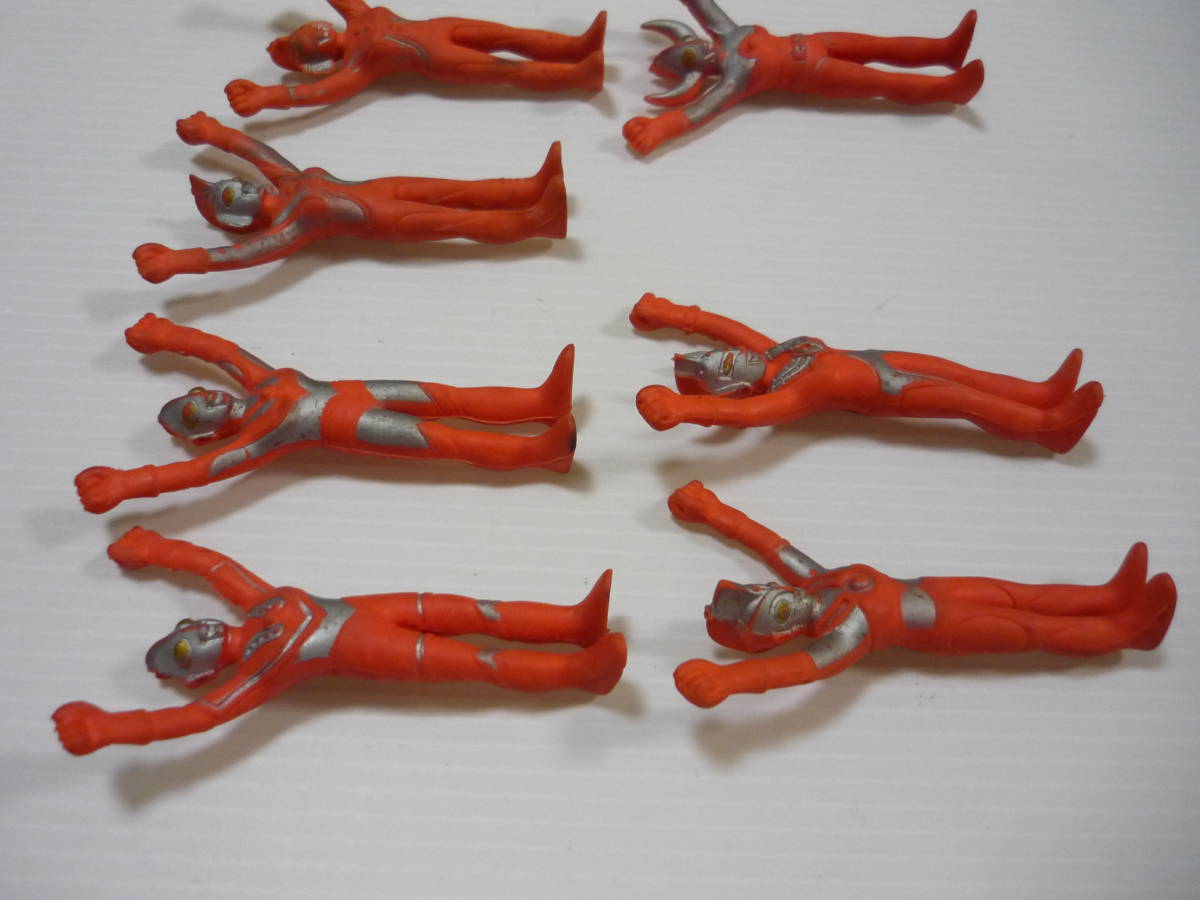 [管00]【送料無料】人形 7個セット ウルトラマン 約7.5cm 円谷プロ 特撮 タロウ 父 母 エースまとめ 当時物