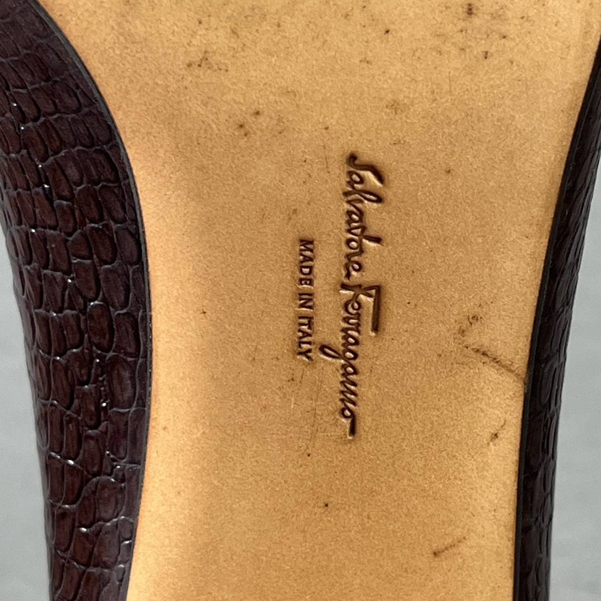 36f1《美品》イタリア製 Salvatore Ferragamo サルヴァトーレ