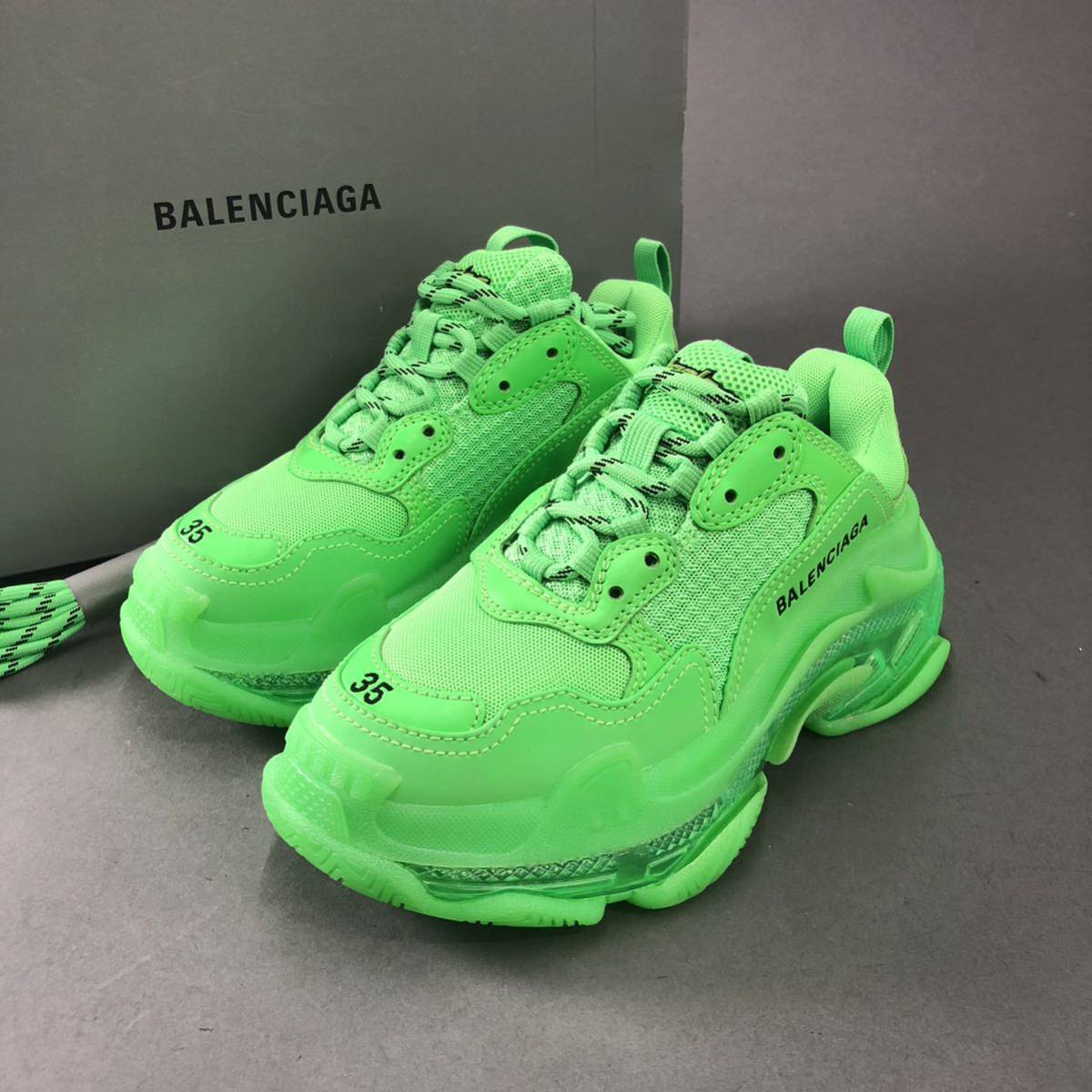 7f9《未使用》BALENCIAGA バレンシアガ *Triple S トリプルエス