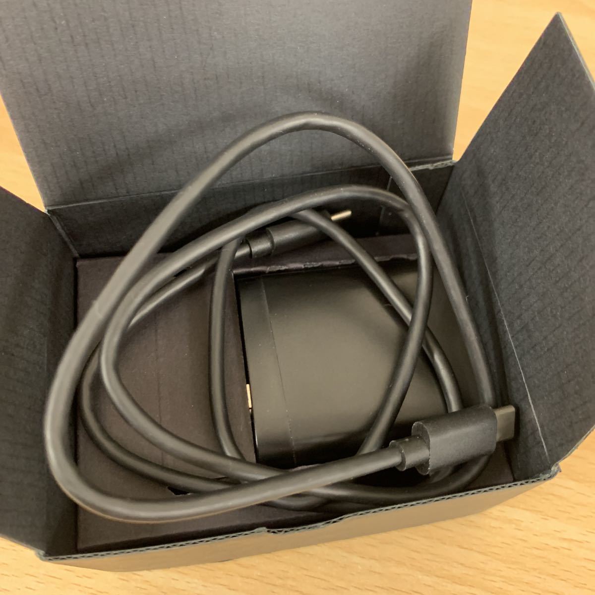 現状品 Anker Nebula CAPSULE II Android 搭載 モバイルプロジェクター