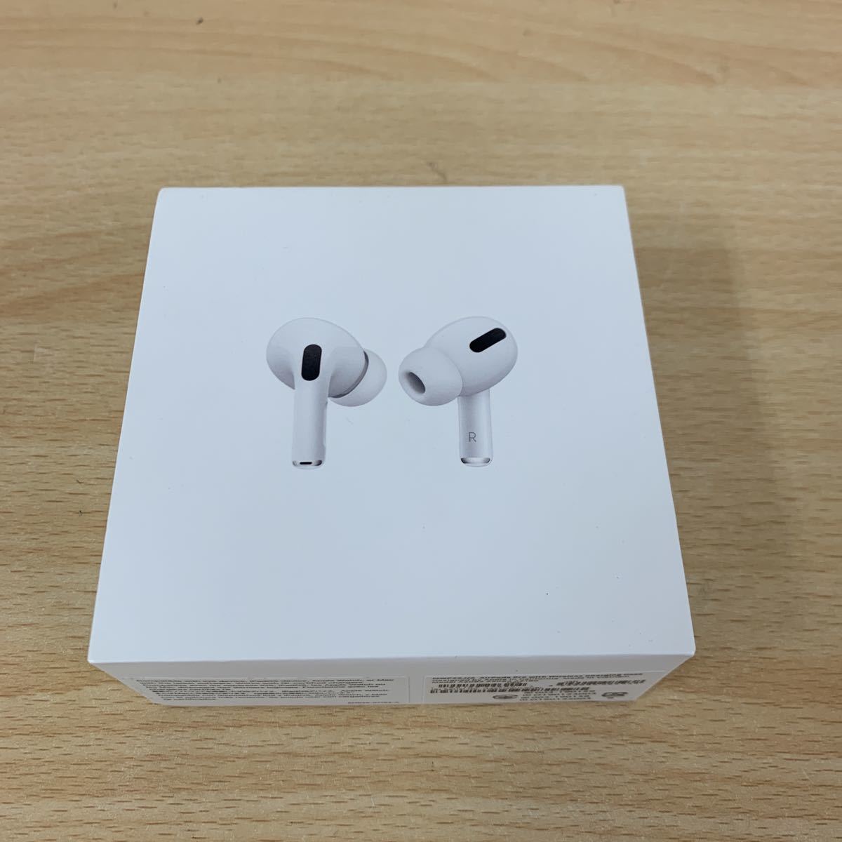 中古品Apple AirPods Pro MWP22J/A エアーポッズワイヤレスイヤホン