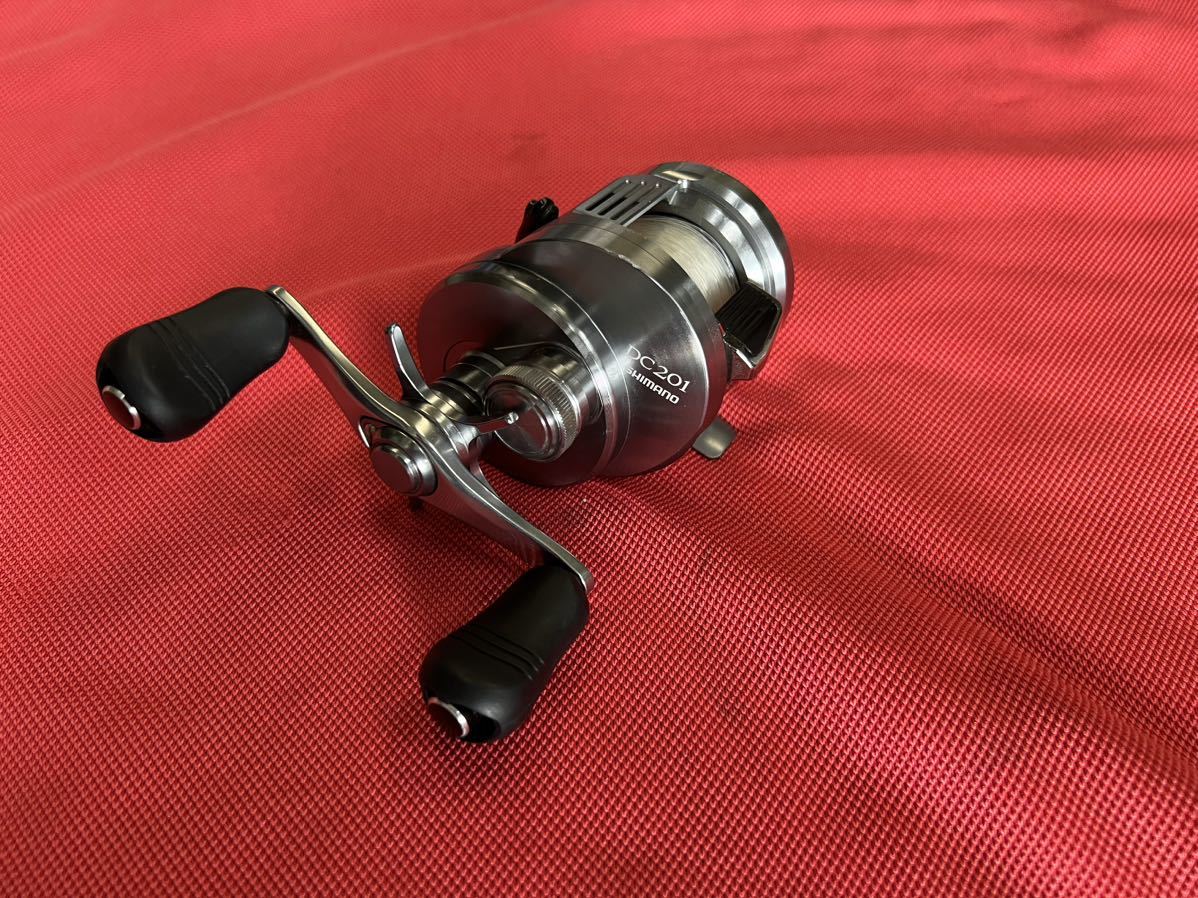 シマノ SHIMANO 19カルカッタコンクエスト dc 201 左ハンドル