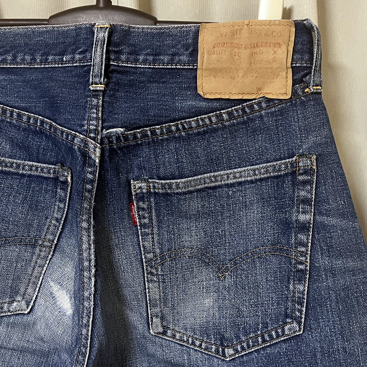 60s ビッグE オリジナル ビンテージ リーバイス LEVIS 505 デニムパンツ カットオフ ショーツ セルビッチ 赤耳 USA製 ボタン裏8 501XX レア_画像7