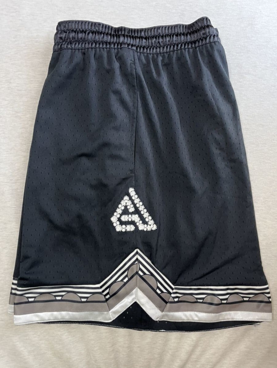 Nike バスパン ハーフパンツ ショーツ XL ヤニス アデトクンボ Nike バスパン ハーフパンツ ショーツ XL ヤニス アデトクンボ