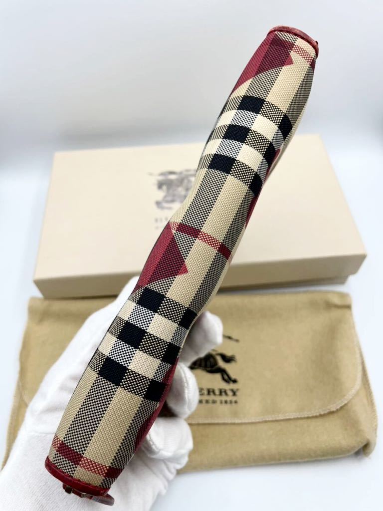バーバリー ラウンドファスナー 長財布 レッド× チェック ハート柄