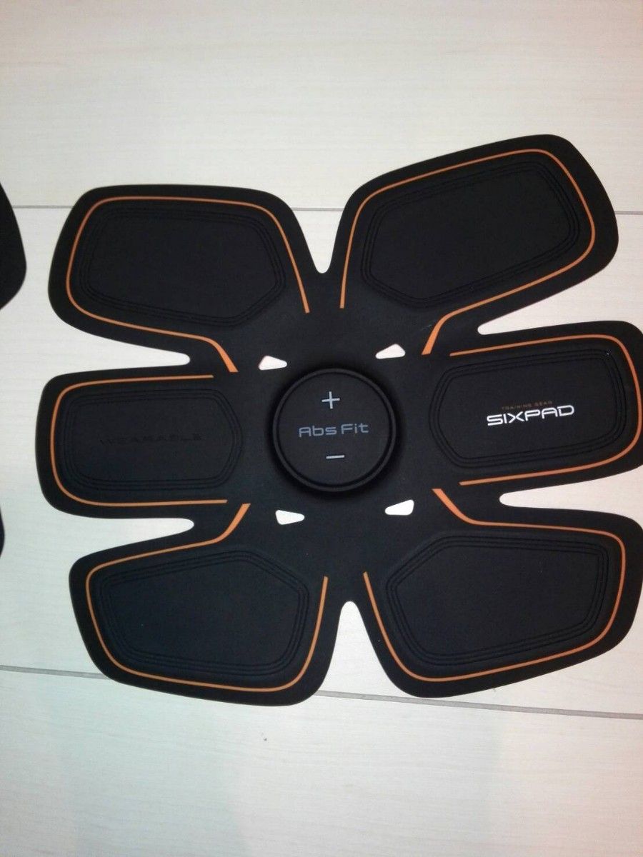 SIXPAD アブズフィット×1 ボディフィット×2 3台セット シックスパッド 正規品 MTG 電池式 腹筋 シックスパック｜PayPayフリマ