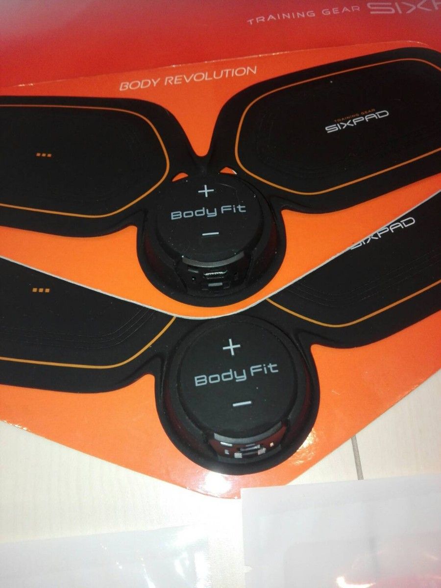 シックスパッド ボディフィット2×2台セット充電式 SIXPAD 正規品 部分用 EMS 筋トレ 腹筋 脚筋 シックスパック