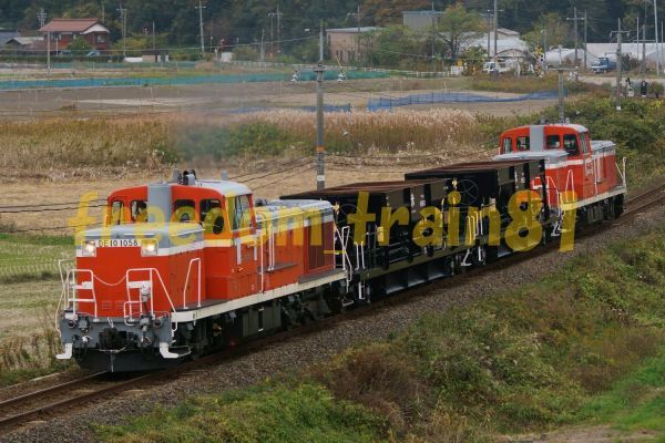 鉄道写真 04033:DE10-1058＋ホキ+DE10-1159_画像1