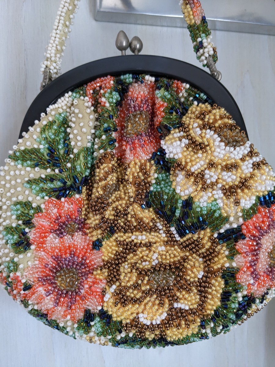 激安正規品 バッグ 刺繍 ビーズ 昭和レトロ がま口 和装小物