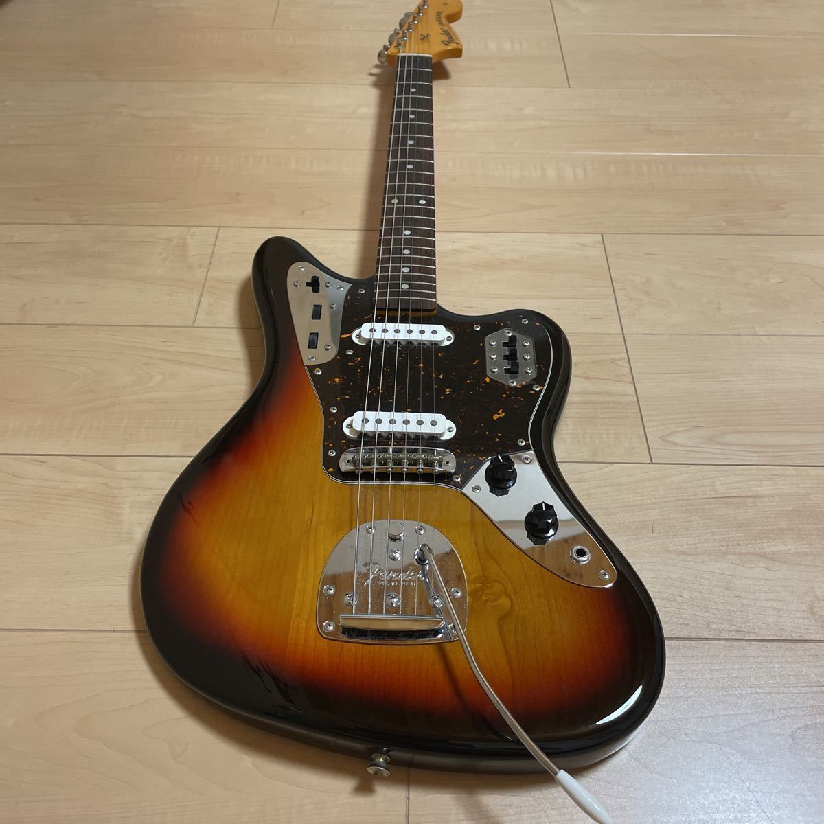 Fender Japan Jaguar_画像1