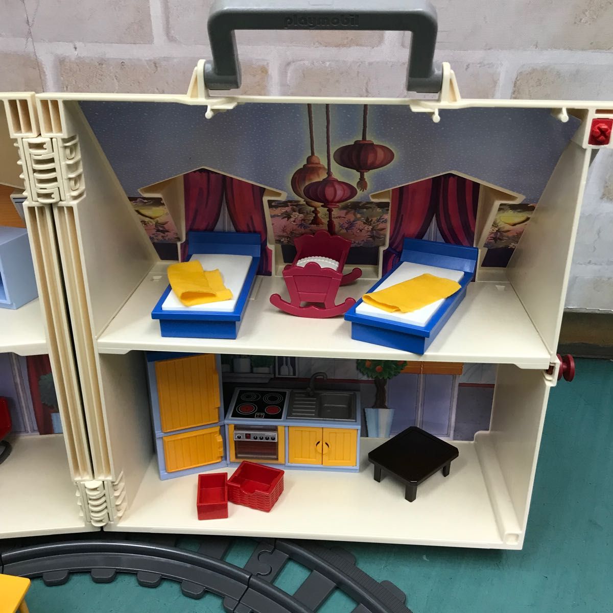 Playmobil プレイモービル　ハウス　電車　レール　人形　小物大量