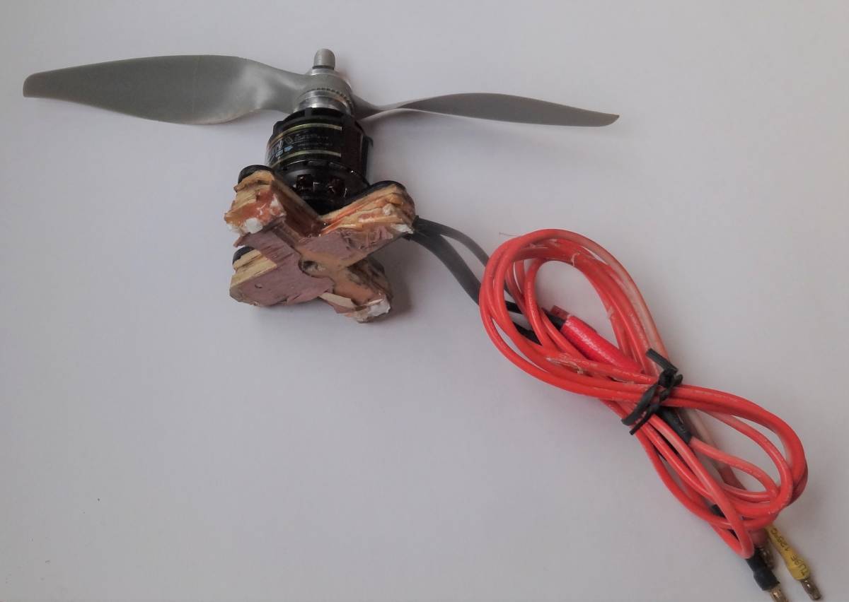 ブラシレスモーター EMAX GT2815/05 1500KV(ジャンク) - JChere雅虎