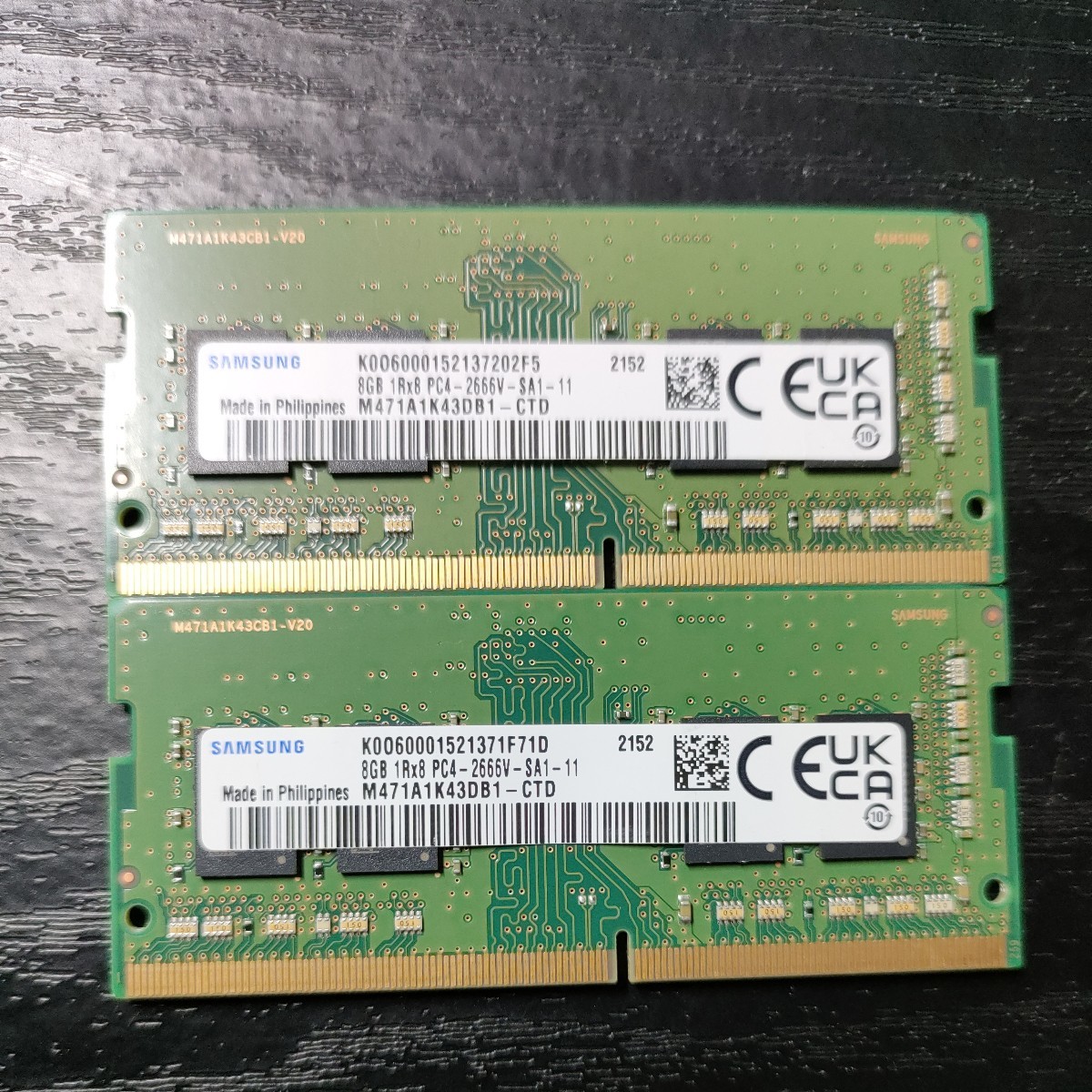 16GB ノートPCメモリ PC4-2666V 8GB x2枚