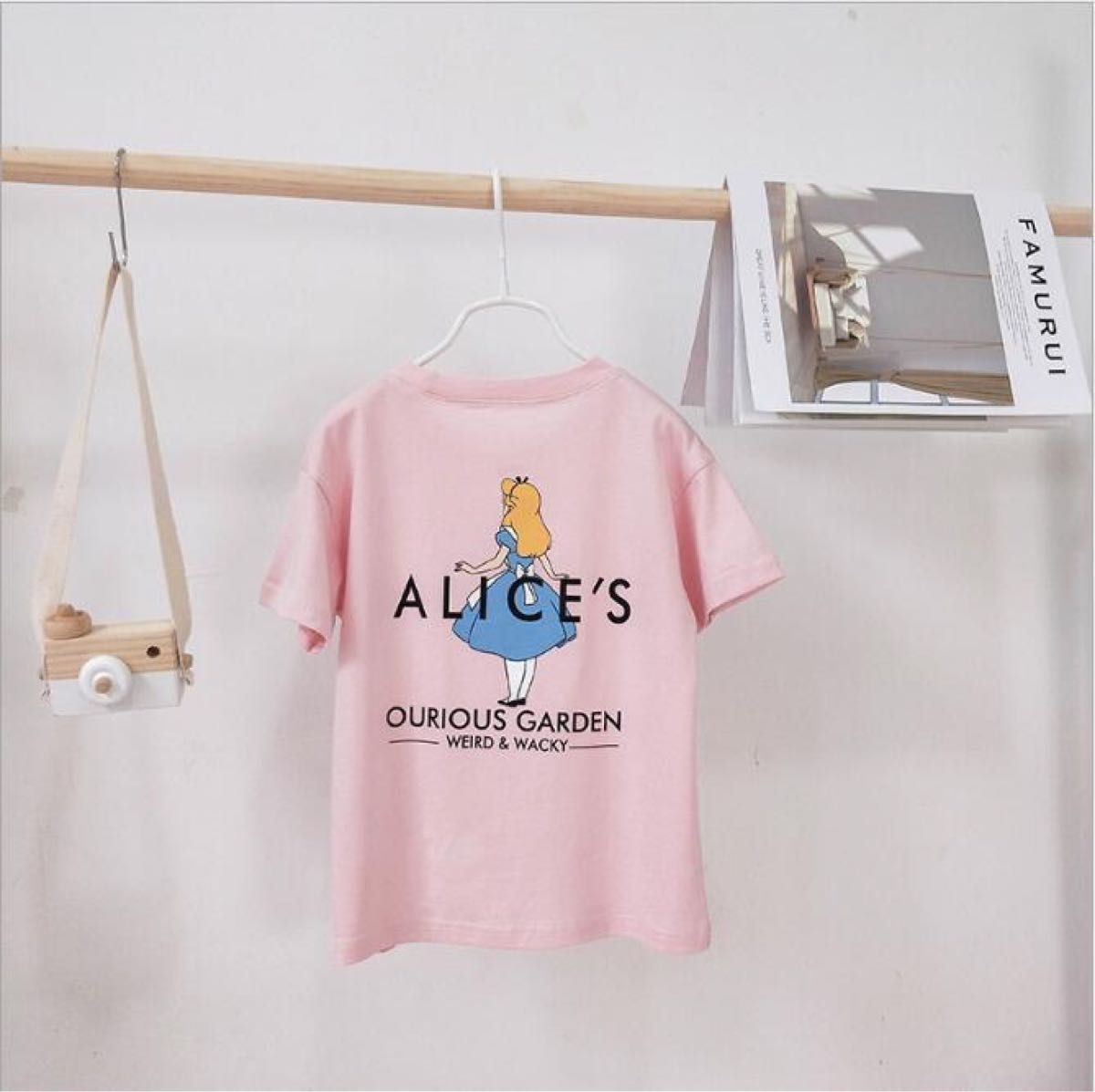GW限定価格 キッズ Tシャツ 半袖 不思議の国のアリス ピンク 90㎝ 半袖Tシャツ　ディズニー　不思議の国のアリス