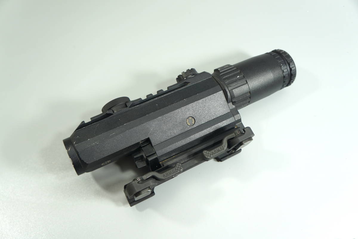 廃盤 Leupold Mark 4 CQ/T 1-3x A.R.M.S. 純正マウント付属 廃盤 Leupold Mark 4 CQ/T 1-3x A.R.M.S. 純正マウント付属