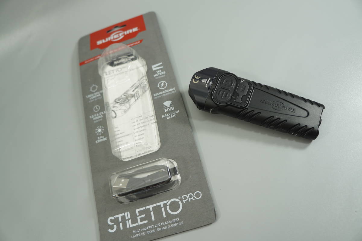 箱付き SureFire Stiletto Pro 1000ルーメン　充電式　ポケットライト