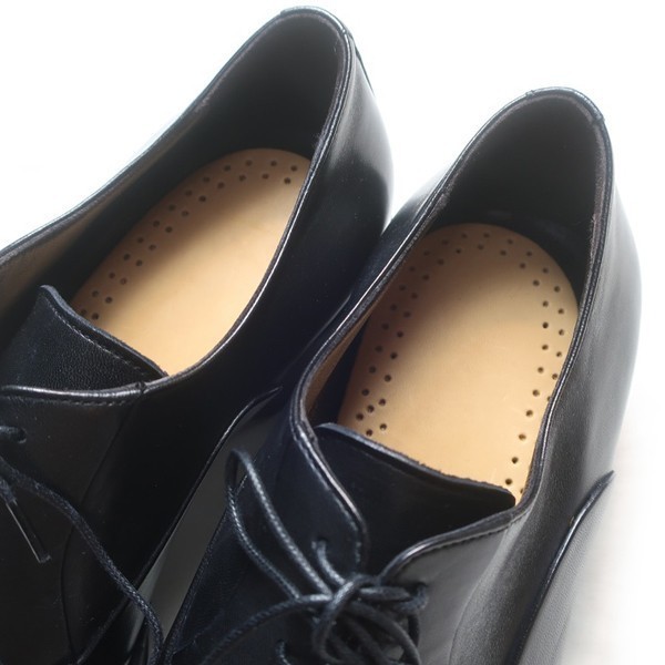 未使用! イタリア製 BRUNO MAGLI ブルーノマリ ビジネス ウイングチップ レザーシューズ 革靴 ブラック 黒 6表記 メンズ デッドストック_画像5