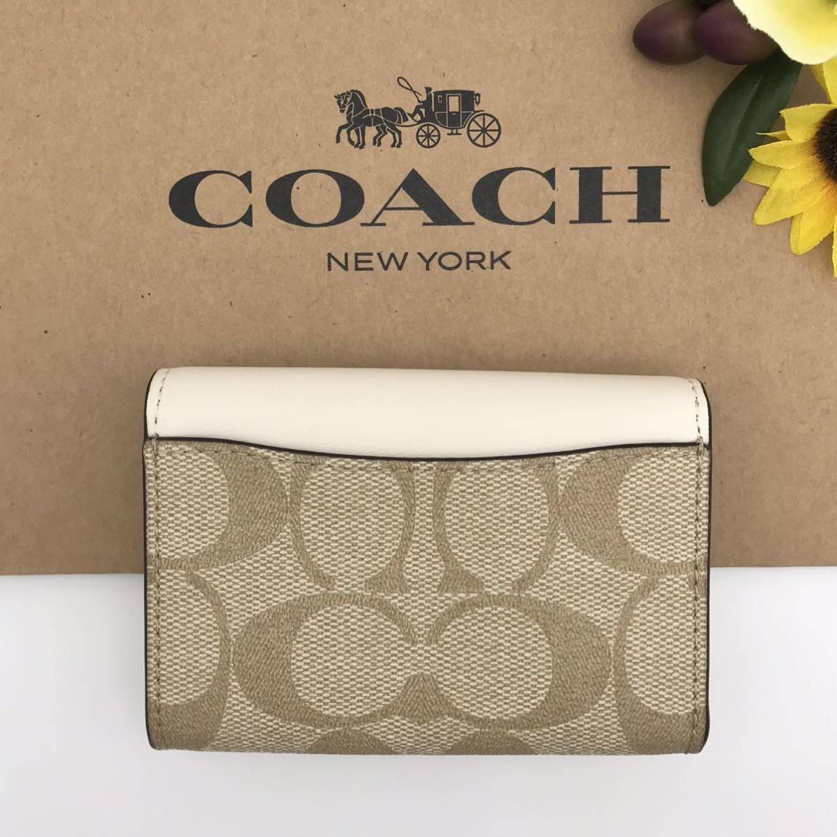 COACH ★大人気★ フラップ カードケース シグネチャー キャンバス フラグメントケース 名刺入れ CH202 IMDQC 新品_画像2