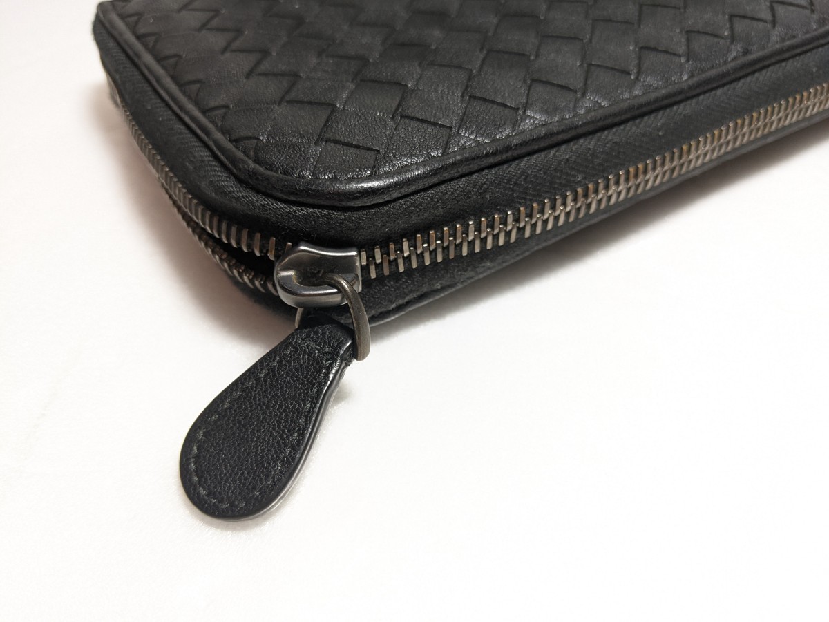 極美品 BOTTEGA VENETA ボッテガヴェネタ イントレチャート 長財布