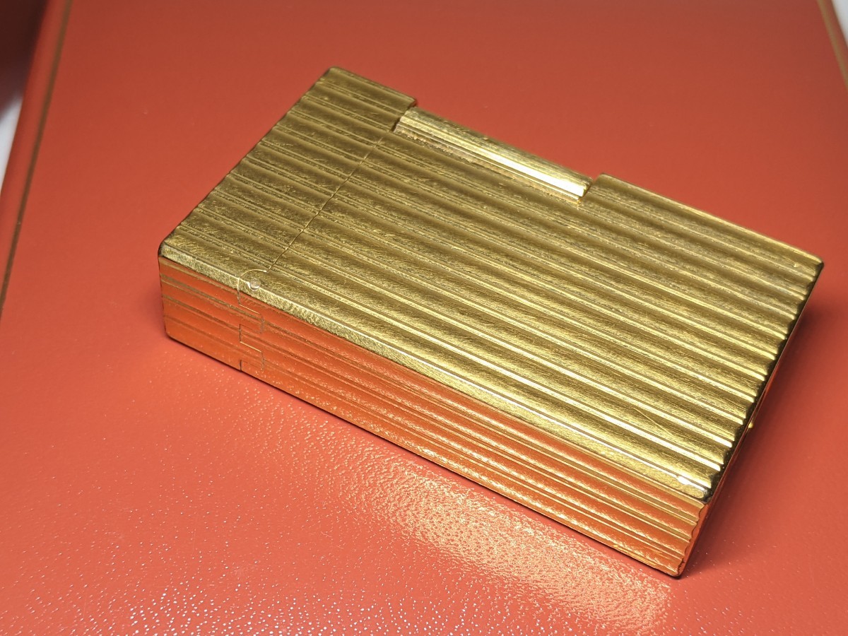S.T.Dupont デュポン ガスライター ゴールドカラー 金色 ライター MADE IN FRANCE フランス 着火確認済み 喫煙具_画像6