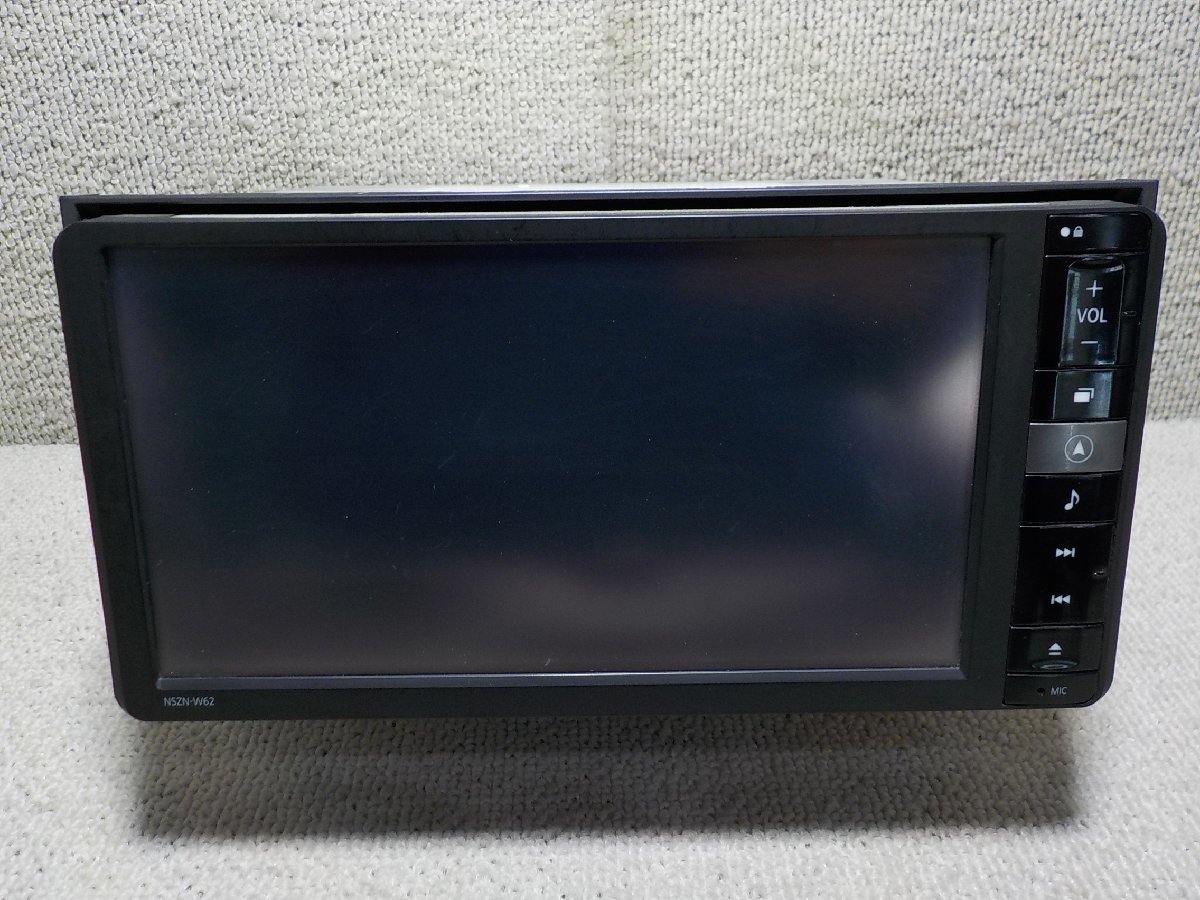 ダイハツ純正 メモリーナビ NSZN-W62 CD/SD/DVD/USB/iPod/Bluetooth