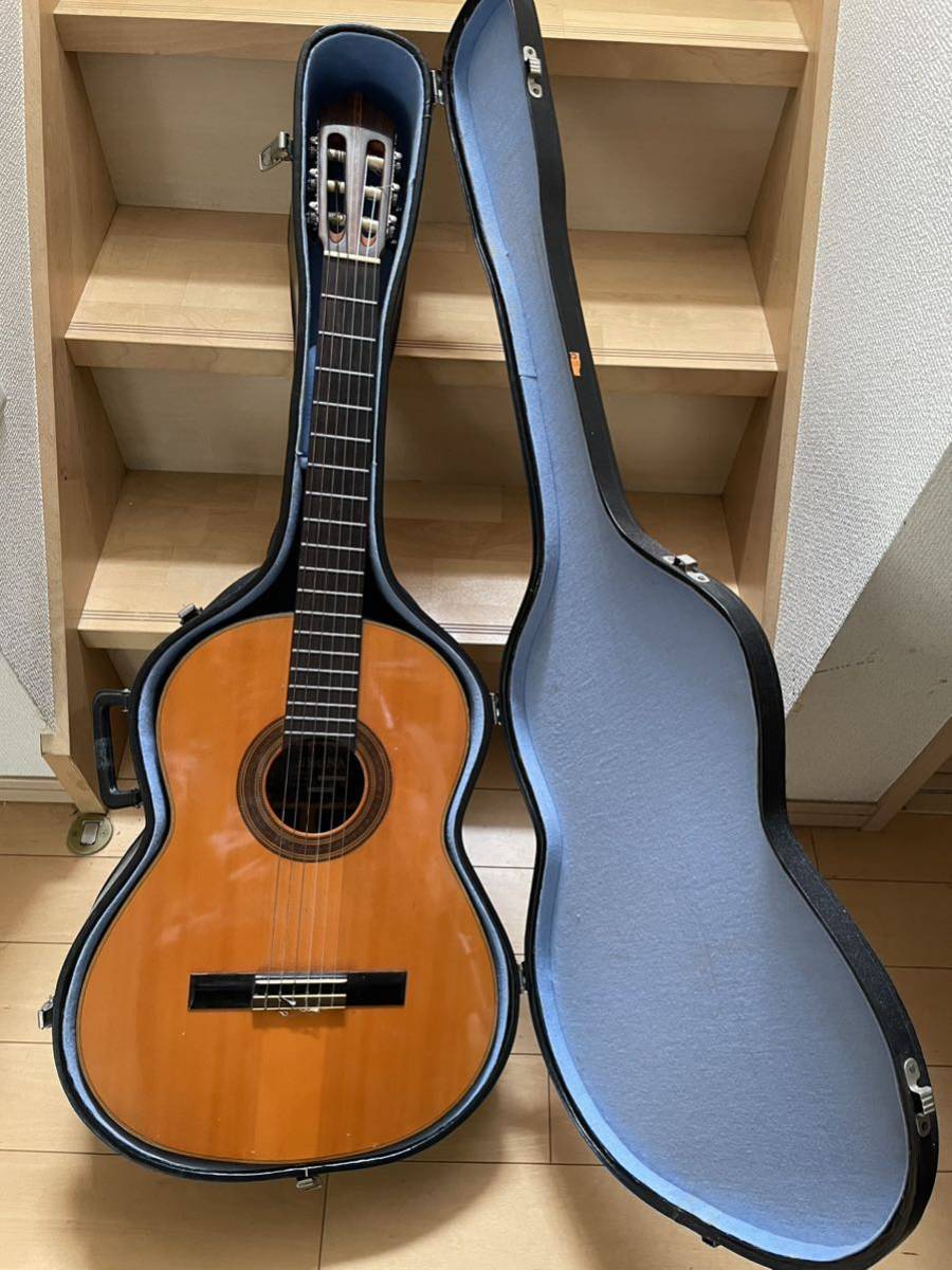 クラシックギター☆ハードケース 付き - JChere雅虎拍卖代购