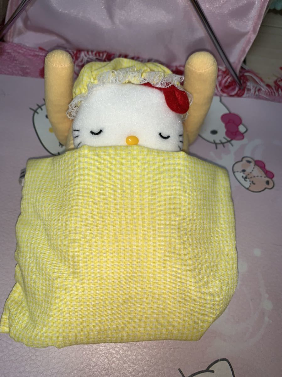 独特の上品 非売品!!ワコールジュニア限定、ベッドでねんねしているキティぬいぐるみ・・・黄色 ハローキティ 独特の上品 非売品!!ワコールジュニア限定、ベッドでねんねしているキティぬいぐるみ・・・黄色 ハローキティ