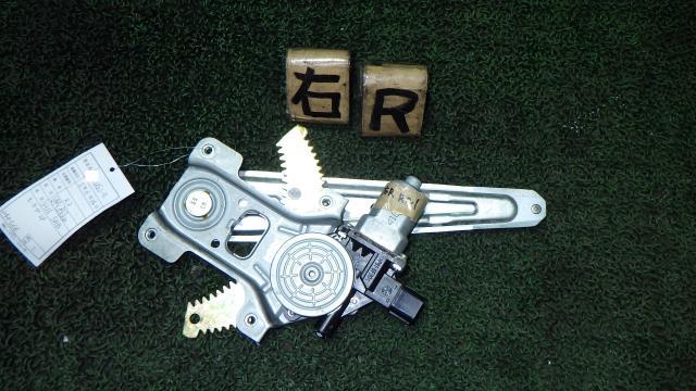 Ｒ２ CBA-RC1 右リアドアレギュレーター・モーター 中古_画像1