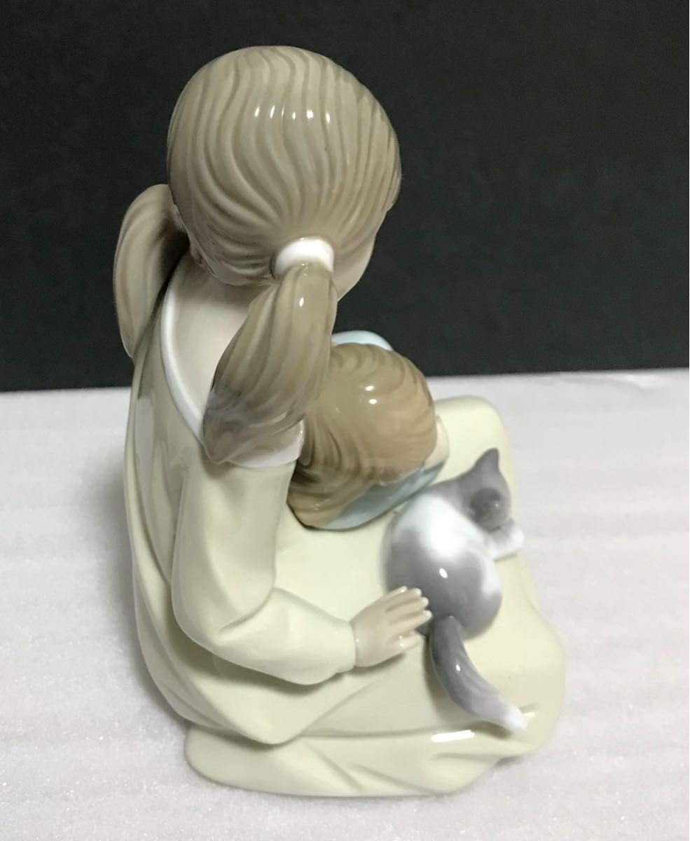 ★元箱付き美品 LLADRO リヤドロ 1534 『リトルシスター』 フィギュリン