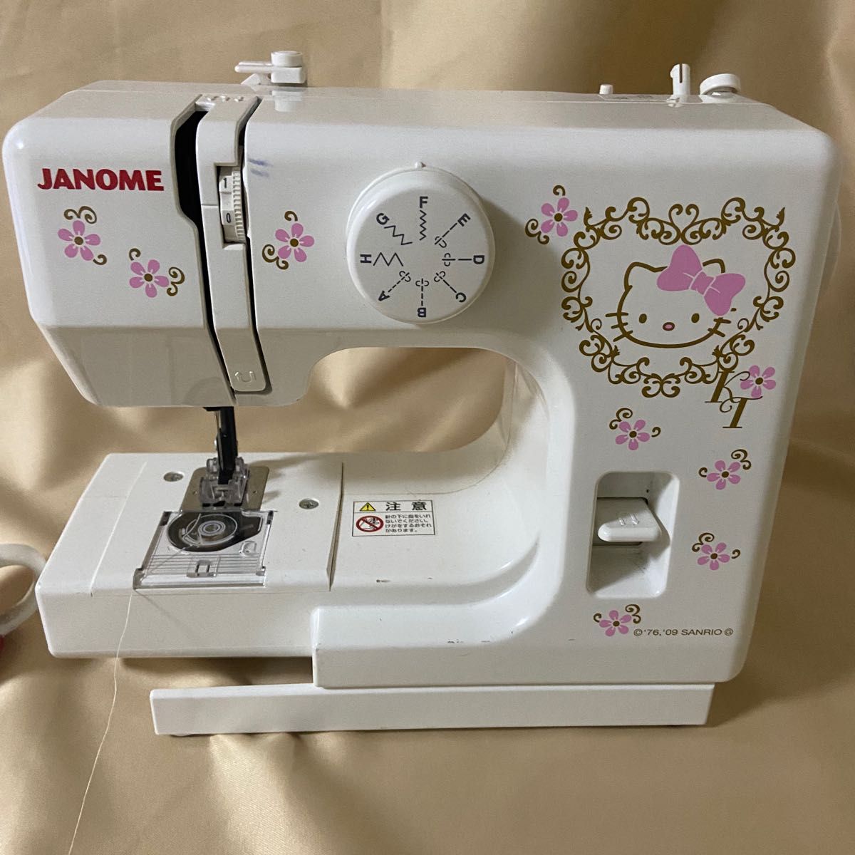 ジャノメ ハローキティ JANOME MODEL コンパクトミシン サンリオ 電動ミシン ジャノメミシン ミシン ジャンク